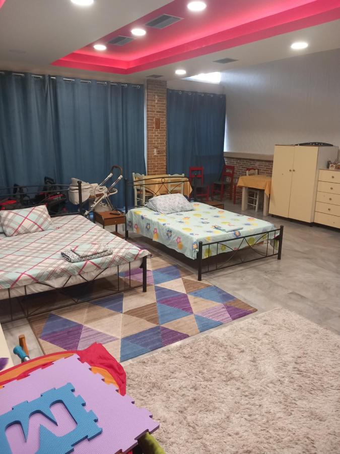 House Marios Airport Lägenhet Spáta Exteriör bild