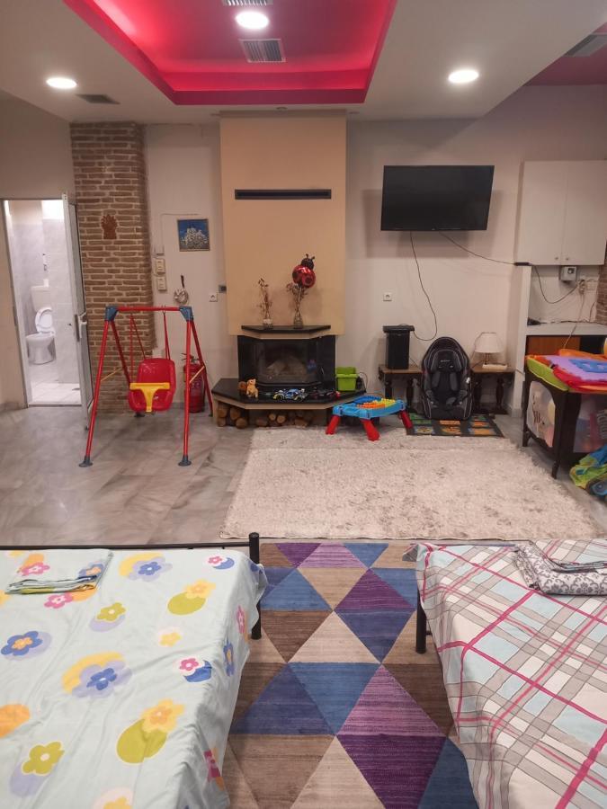 House Marios Airport Lägenhet Spáta Exteriör bild